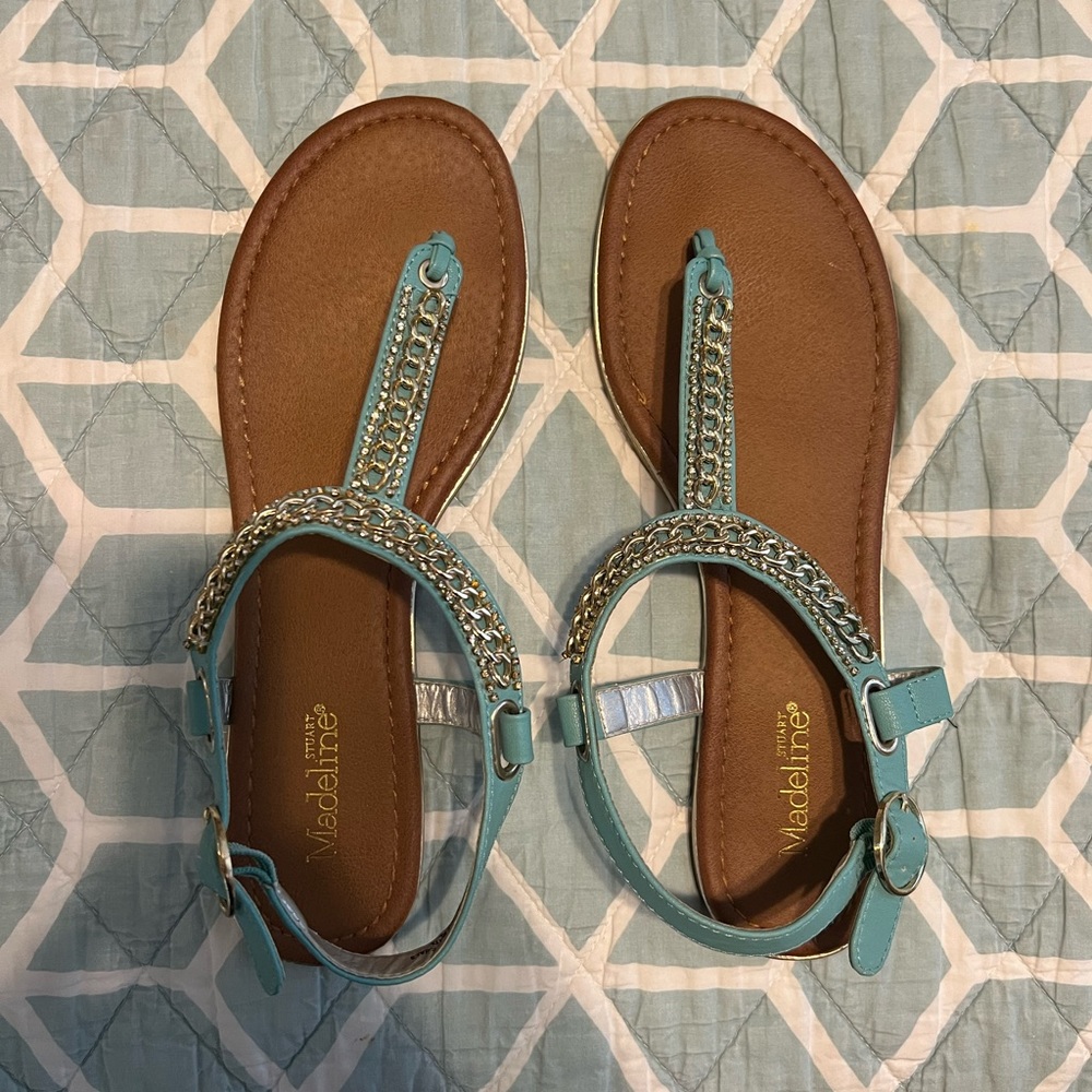 Madeline Stuart turquoise and gold sandals 9M